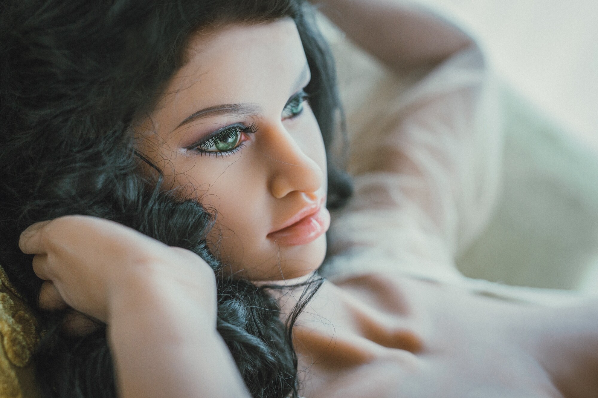 Poupée sexuelle japonaise en silicone de 165 cm avec de gros seins et un squelette en métal réel