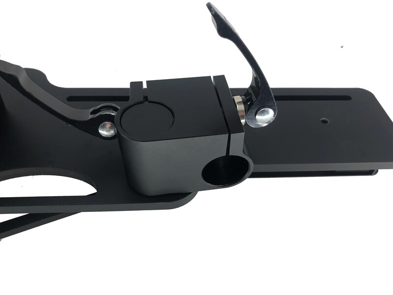 Édition mise à jour : Machine à sexe télécommandée intelligente, 6 vitesses avec 3 gros godemichés et ventouse