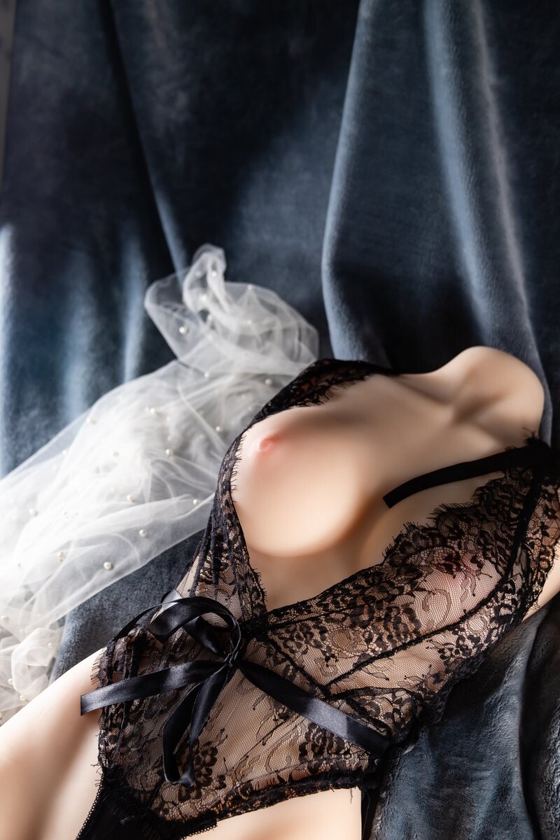 8.8LB/4kg Male Masturbator Torso with Big Boobs Vagina Anal