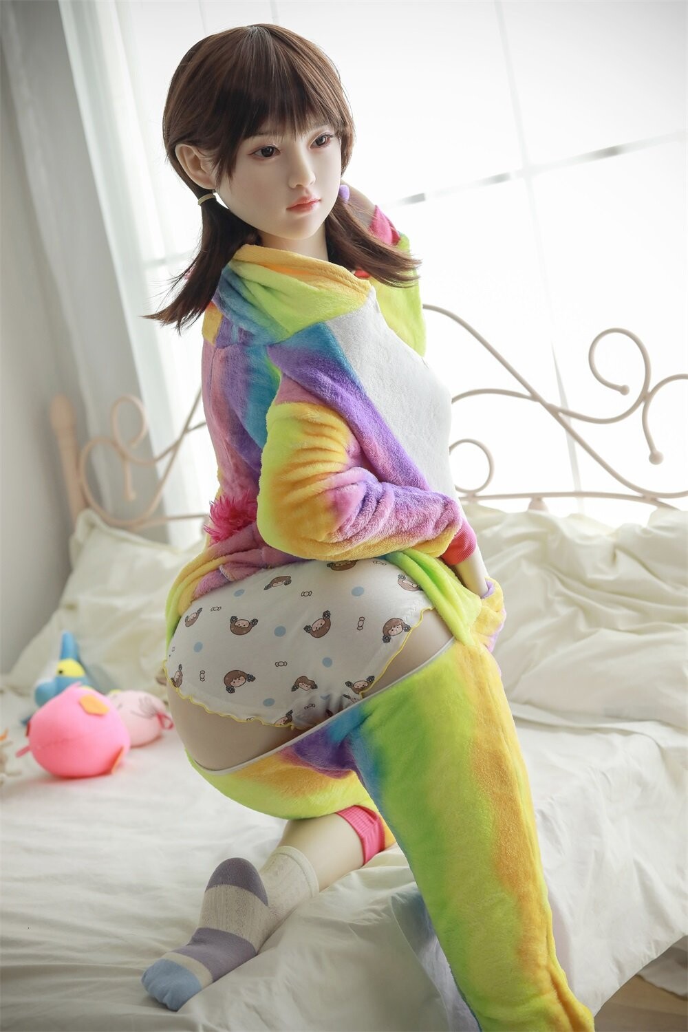 Realistische Silikon-Sexpuppe mit vollem Körper und Metallskelett für lebensechtes Spiel 4,85 ft/148 cm 