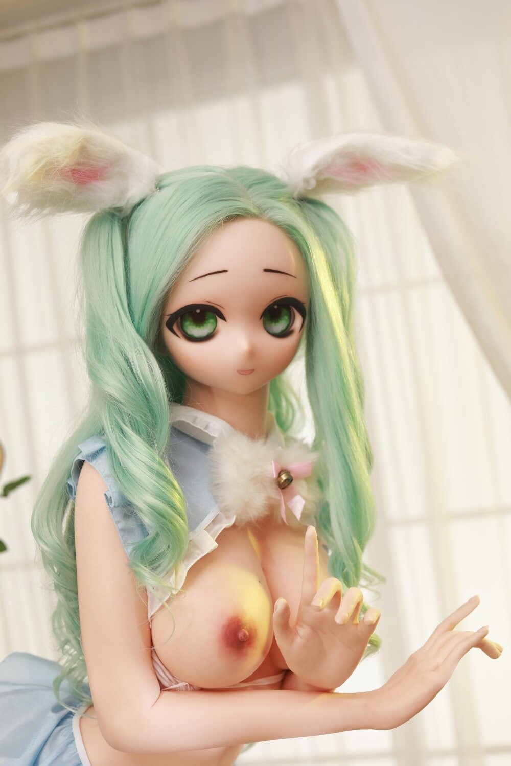 Bambola sessuale anime in silicone completo con grandi seni e caratteristiche anime realistiche